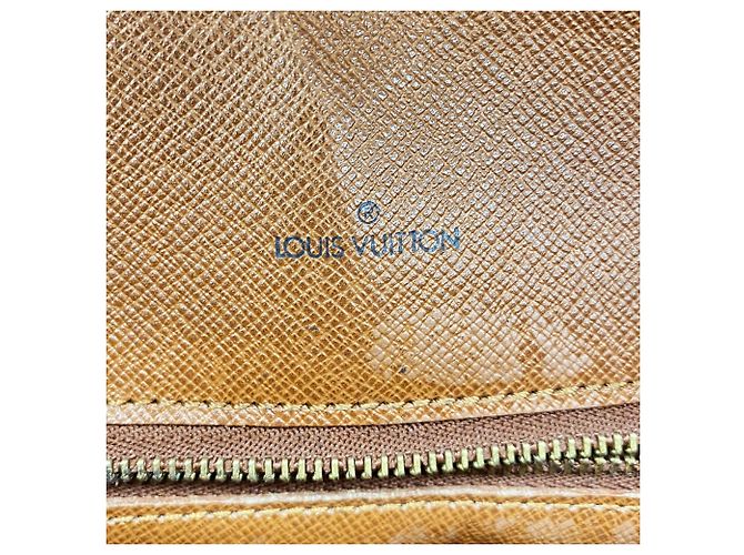 Bolso de hombro Louis Vuitton Monogram Saint Cloud GM Castaño - vista 5