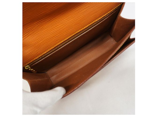 Louis Vuitton Epi Pochette Sellier Dragonne Clutch Bag Marron - vue 4