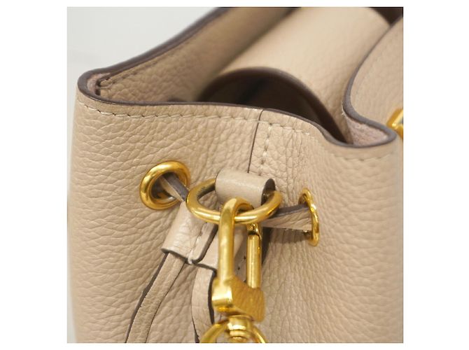 Louis Vuitton Nano Lock Me Bucket Schultertasche Beige - Ansicht 7