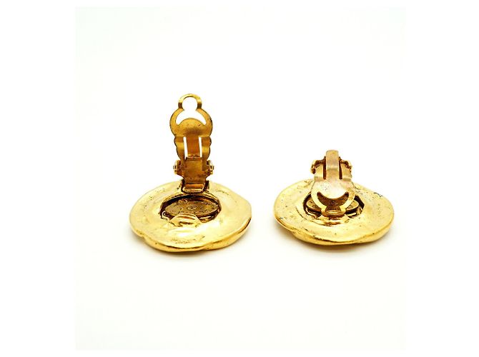 Boucles d'oreilles clips Chanel plaquées or Doré - vue 3