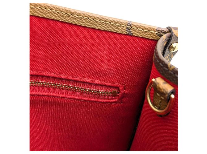 Bolso Louis Vuitton Monogram Giant Reverse OnTheGo PM Castaño Monograma - vista 10