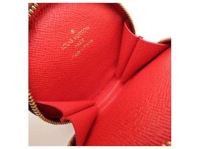 Bolso Louis Vuitton Monogram Giant Reverse OnTheGo PM Castaño Monograma - vista 20