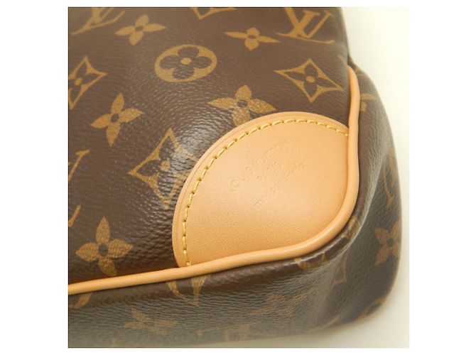 Louis Vuitton Monogram Odeon NM PM Shoulder Bag Brown - view 21