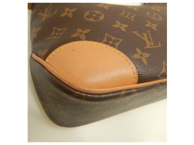 Bolso de hombro Louis Vuitton Monogram Boulogne PM Castaño Monograma - vista 10
