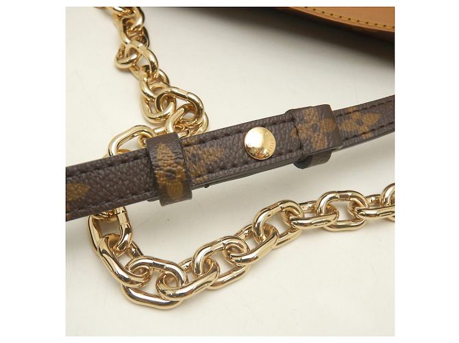 Bolsa Louis Vuitton Monogram Pochette Métis EW Marrom Monograma - vista 10