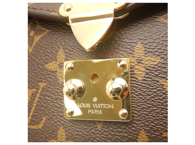 Bolsa Louis Vuitton Monogram Pochette Métis EW Marrom Monograma - vista 11