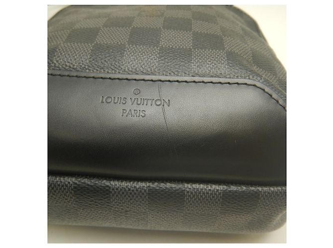 Bolso bandolera Louis Vuitton Damier Graphite Avenue Negro Damier ebene - vista 16