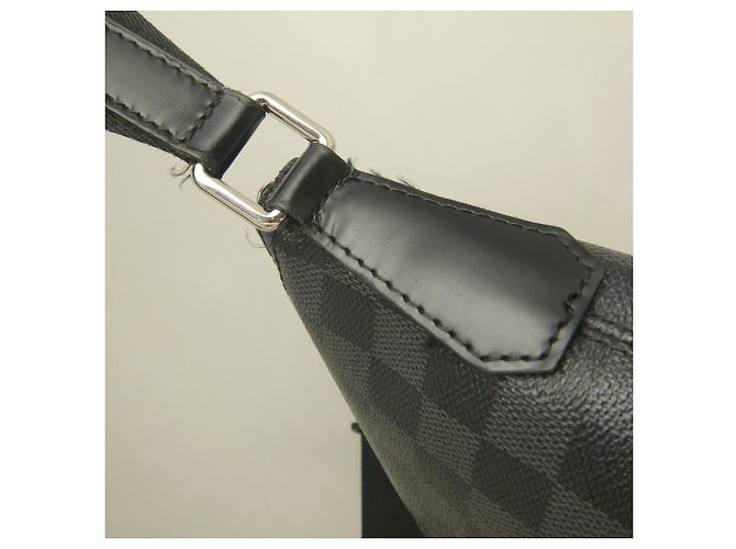 Louis Vuitton Damier Graphite Mick PM Schultertasche Schwarz Damier ebene - Ansicht 12