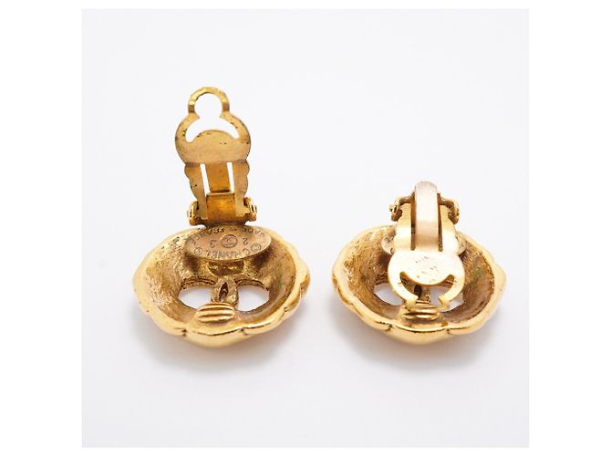 Boucles d'oreilles clips Chanel plaquées or Doré - vue 3