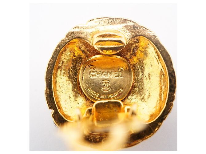 Brincos de círculo Chanel Matelassé Dourado - vista 4