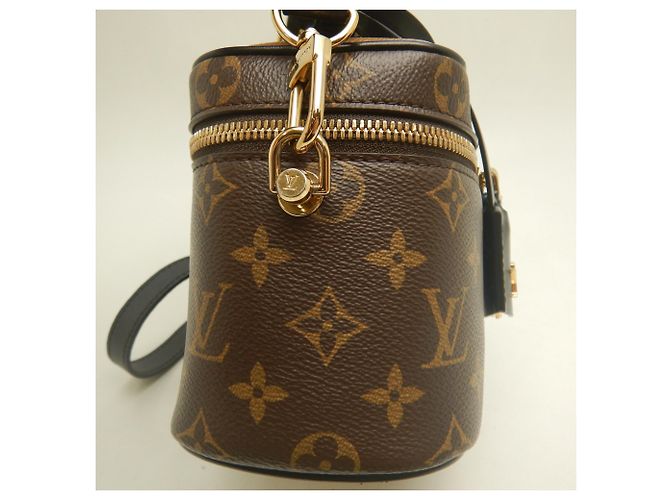 Louis Vuitton Monogram Reverse Vanity NV PM Handbag Brown - view 9