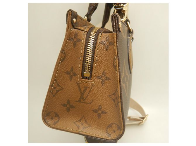 Louis Vuitton Monogram Giant Reverse OnTheGo EW Handtasche Braun - Ansicht 7