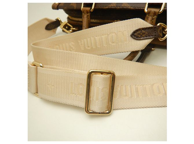 Louis Vuitton Monogram Giant Reverse OnTheGo EW Handtasche Braun - Ansicht 9