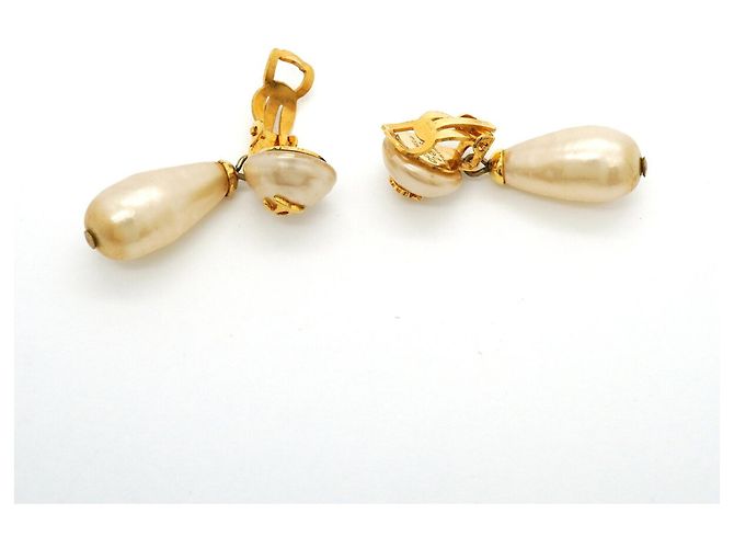 Orecchini a clip Chanel con logo Coco D'oro - vista 3