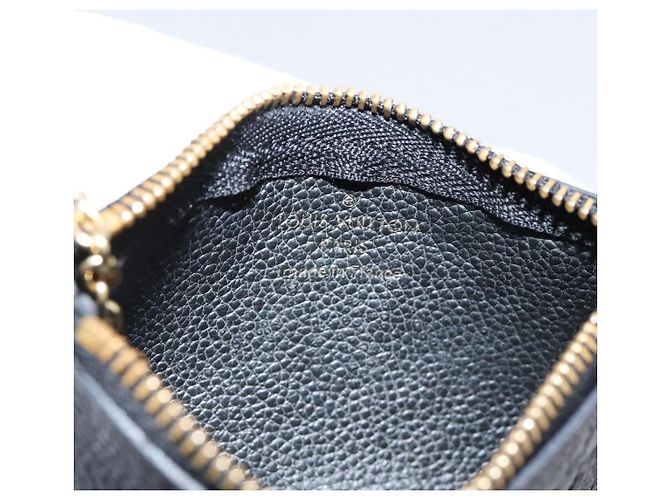 Louis Vuitton Key Monogram Empreinte Leather Noir - vue 6