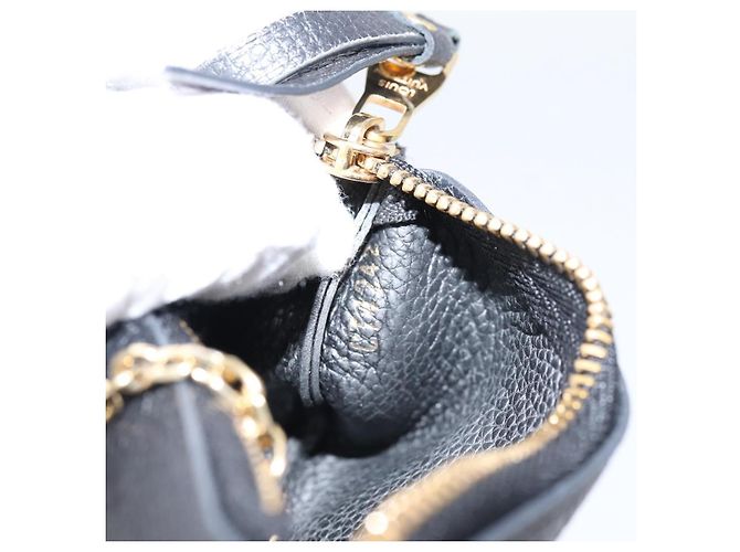 Louis Vuitton Key Monogram Empreinte Leather Noir - vue 7