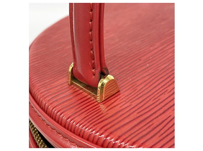 Sac à main Louis Vuitton Epi Cannes Rouge - vue 8