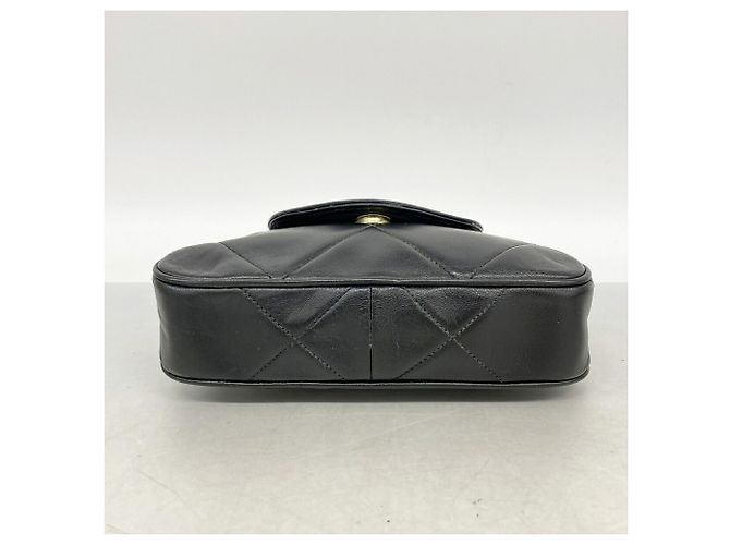 Chanel Schultertasche aus schwarzem Lammleder - Ansicht 3