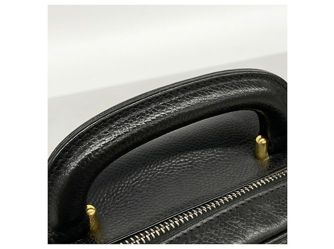 Bolsa Chanel em couro de bezerro granulado preto - vista 10