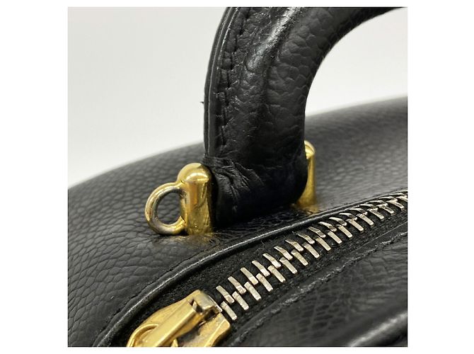Bolsa Chanel em couro de bezerro granulado preto - vista 8
