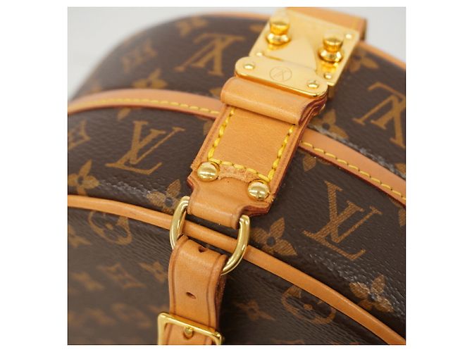 Bolso de hombro Louis Vuitton Monogram Petite Boite Chapeau Castaño - vista 6