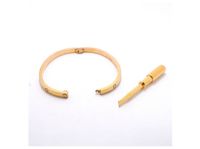 Bracciale Cartier Love Modello Piccolo Bangle in Oro Giallo 18K - vista 4