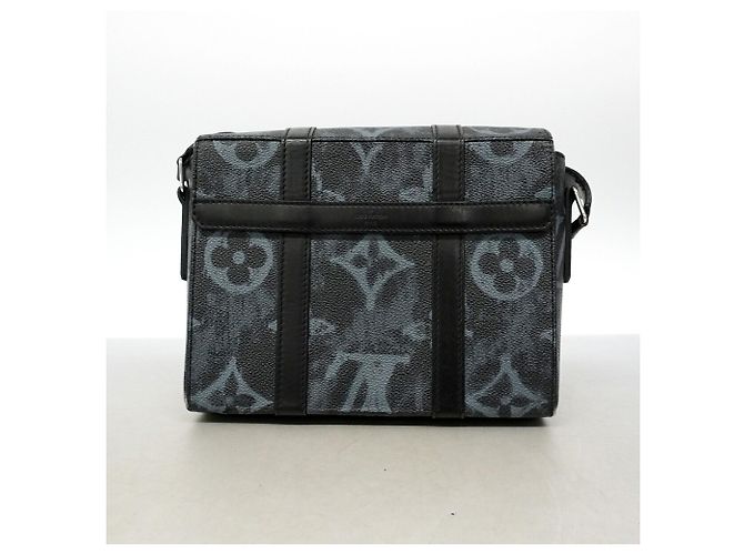 Sac à épaule Louis Vuitton Monogram Pastel Trunk PM Noir - vue 11