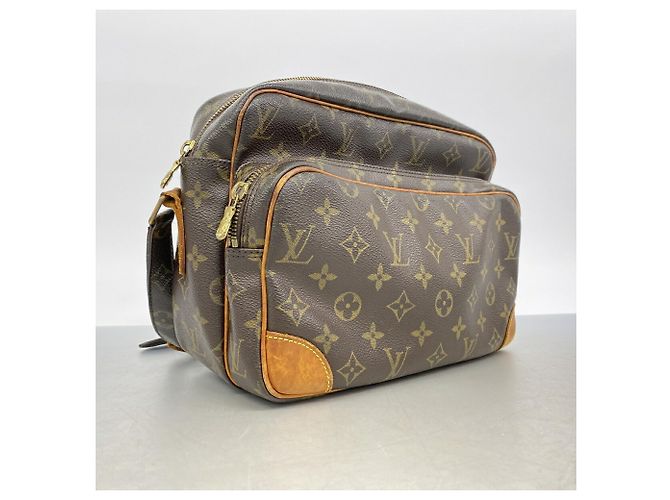 Bolsa de Ombro Louis Vuitton Monogram Nile Marrom - vista 2