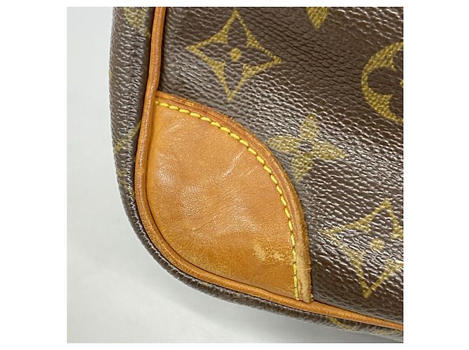 Bolsa de Ombro Louis Vuitton Monogram Nile Marrom - vista 9