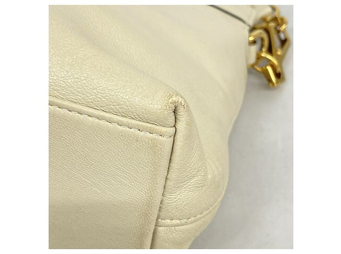 Gucci Interlocking G Handbag Cream - view 8