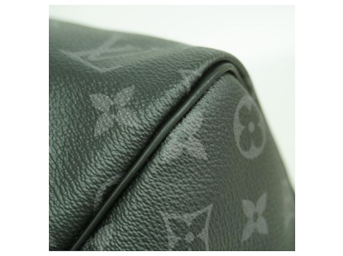 Louis Vuitton Monogram Eclipse Keepall Bandoulière 45 Negro - vista 6