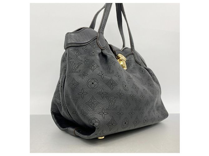 Bolsa Louis Vuitton Mahina Seals PM Preto - vista 2
