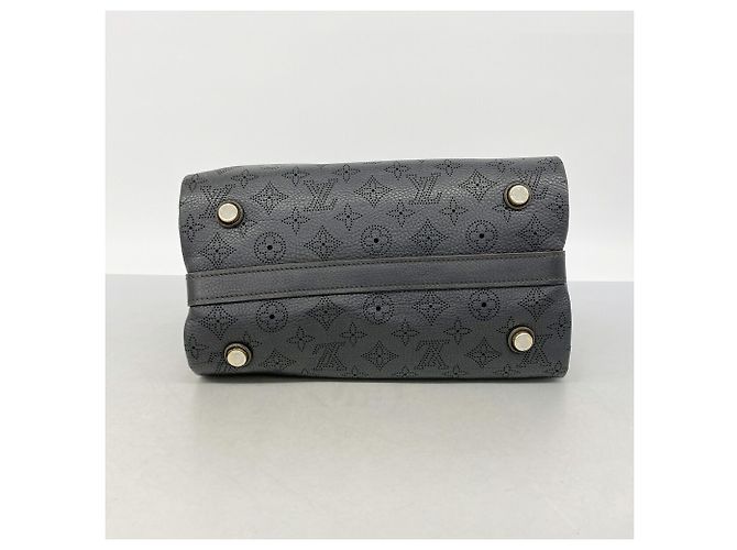 Bolsa Louis Vuitton Mahina Seals PM Preto - vista 3