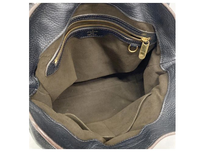 Bolsa Louis Vuitton Mahina Seals PM Preto - vista 4