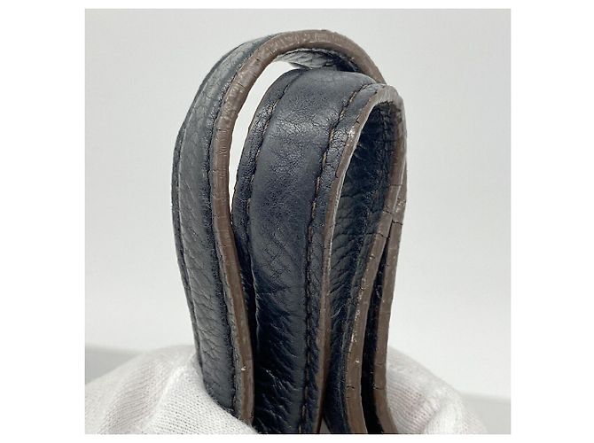 Bolsa Louis Vuitton Mahina Seals PM Preto - vista 7