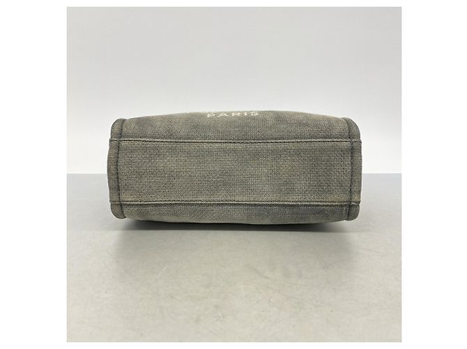 Bolso Tote Chanel Deauville con cadena Castaño - vue 3