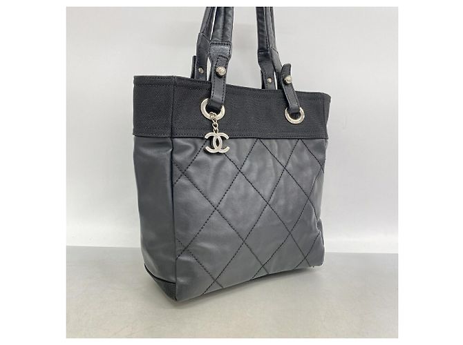 Saco Tote Chanel Paris Biarritz Preto - vista 2