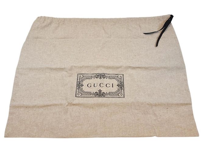 Piccola borsa per cosmetici Gucci in nero - vista 5