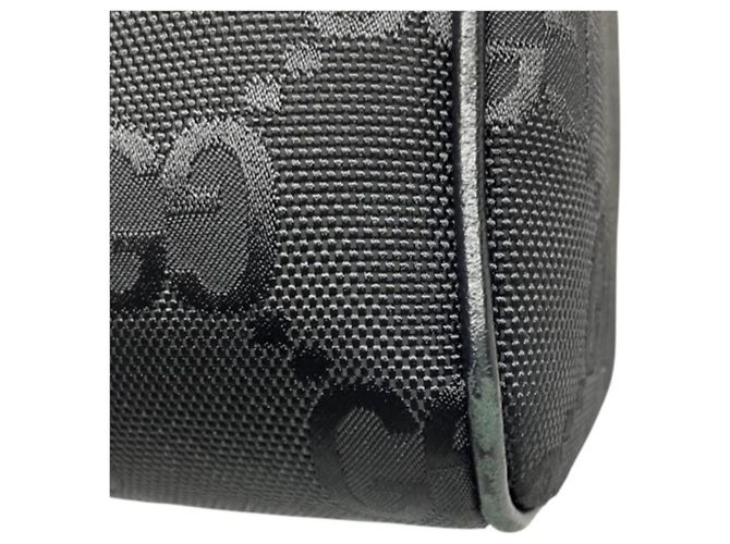 Piccola borsa per cosmetici Gucci in nero - vista 6