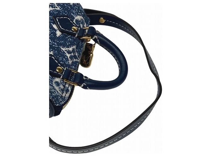 Louis Vuitton Bijou Sac Micro Speedy Keychain Bleu - vue 4