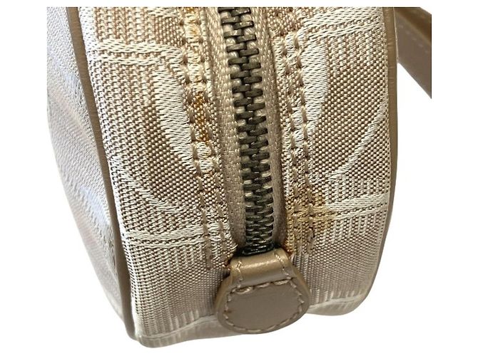 Pochette Chanel Bege de Couro e Tela - vista 6