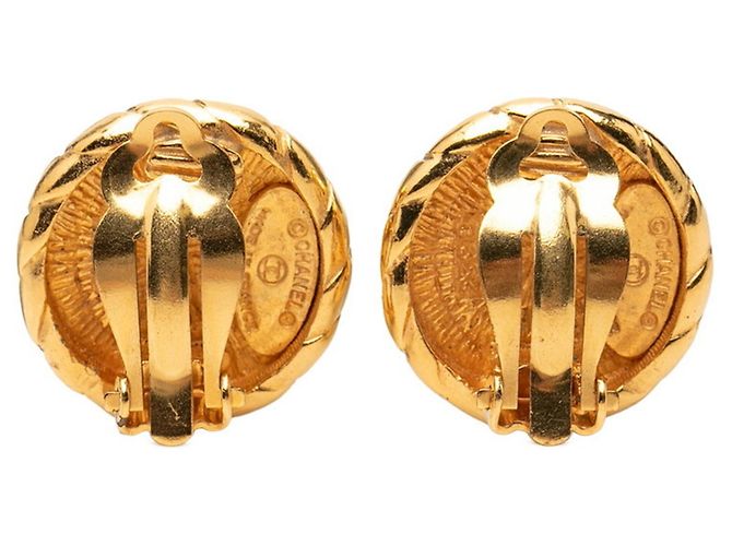 Orecchini a clip rotondi Chanel Coco Mark D'oro - vista 2