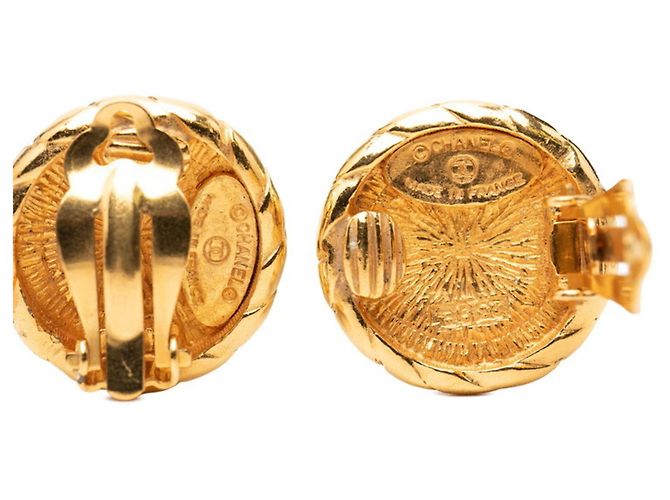 Orecchini a clip rotondi Chanel Coco Mark D'oro - vista 3