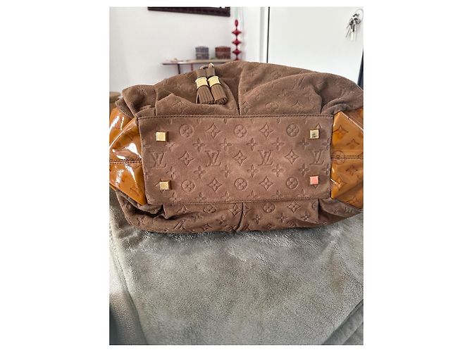 Louis Vuitton Monogram Suede Drawstring Bag Brown - view 2