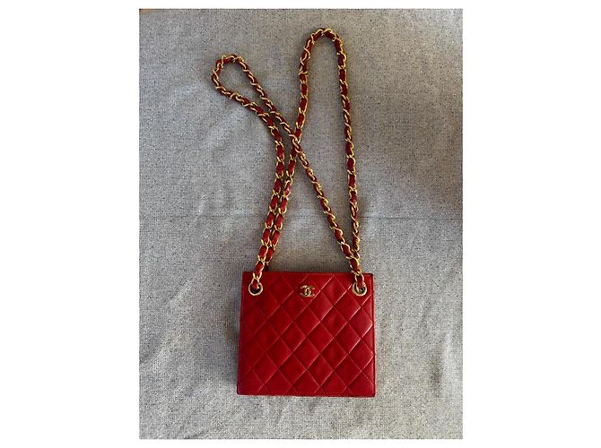 Chanel Borsa a Tracolla in Pelle Matelassé Rossa Rosso - vista 2