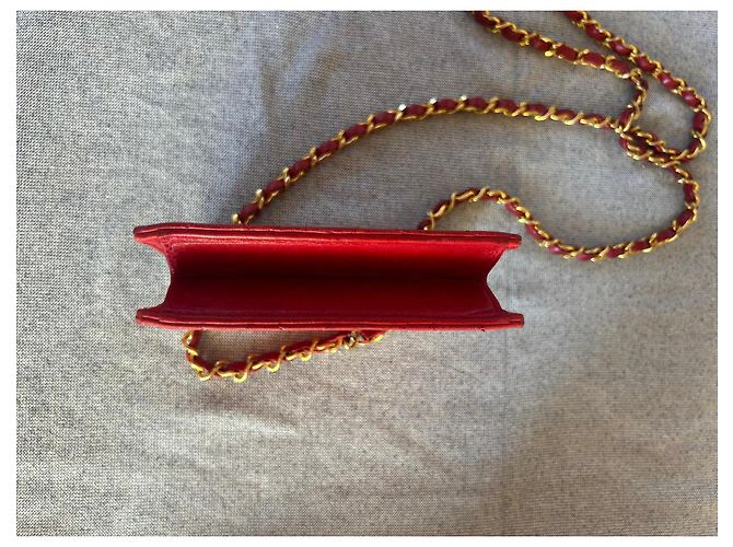 Chanel Borsa a Tracolla in Pelle Matelassé Rossa Rosso - vista 4