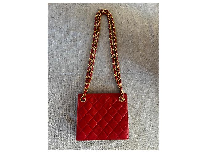 Chanel Borsa a Tracolla in Pelle Matelassé Rossa Rosso - vista 5