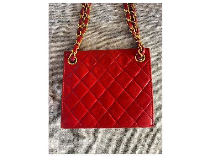 Chanel Borsa a Tracolla in Pelle Matelassé Rossa Rosso - vista 6