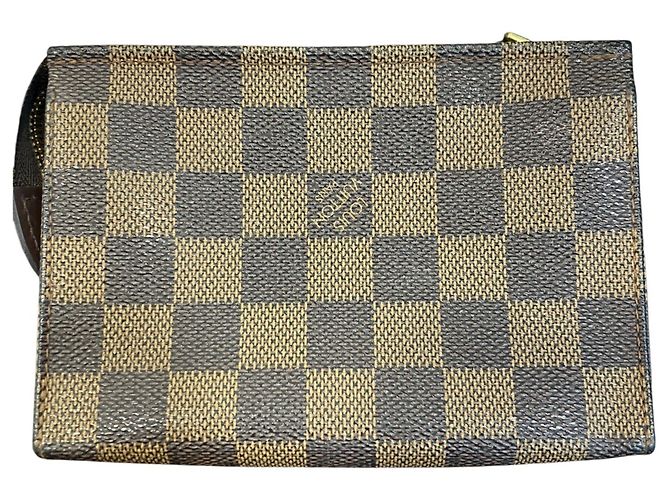 Louis Vuitton Pochette Toilette 15 Handbag Pouch Castaño - vista 2