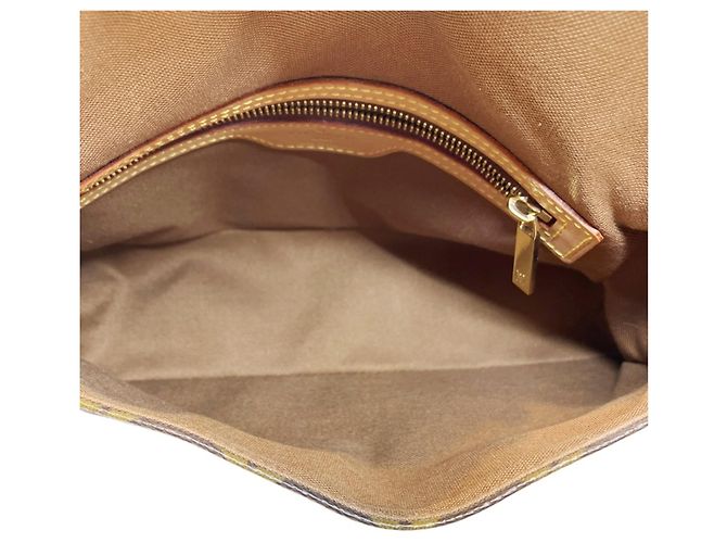 Bolso de hombro Louis Vuitton Mini Looping Castaño - vista 8
